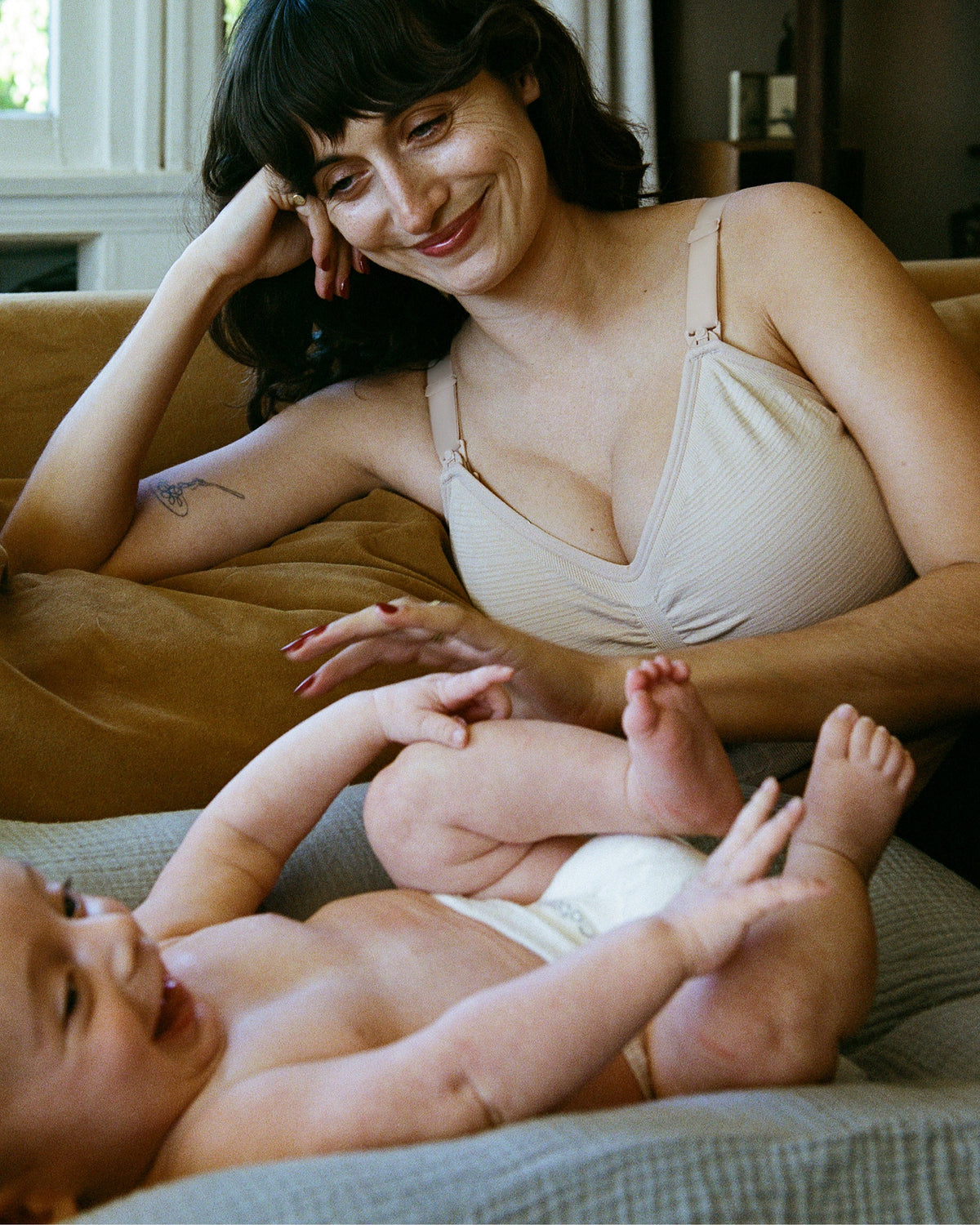 Sublime® Hands-Free Pumping & Nursing Bra | Beige